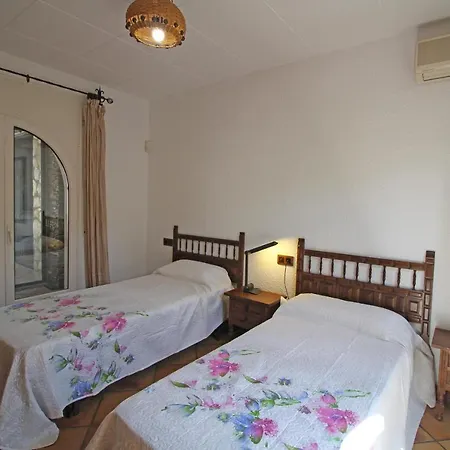 Apart-rent Requesens 0003